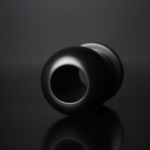 Plug tunnel stretcher