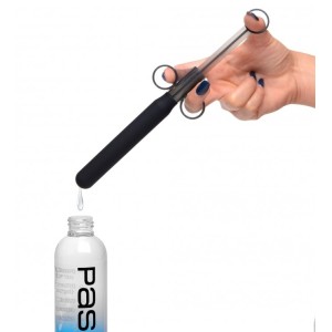 Injectors of lubricants